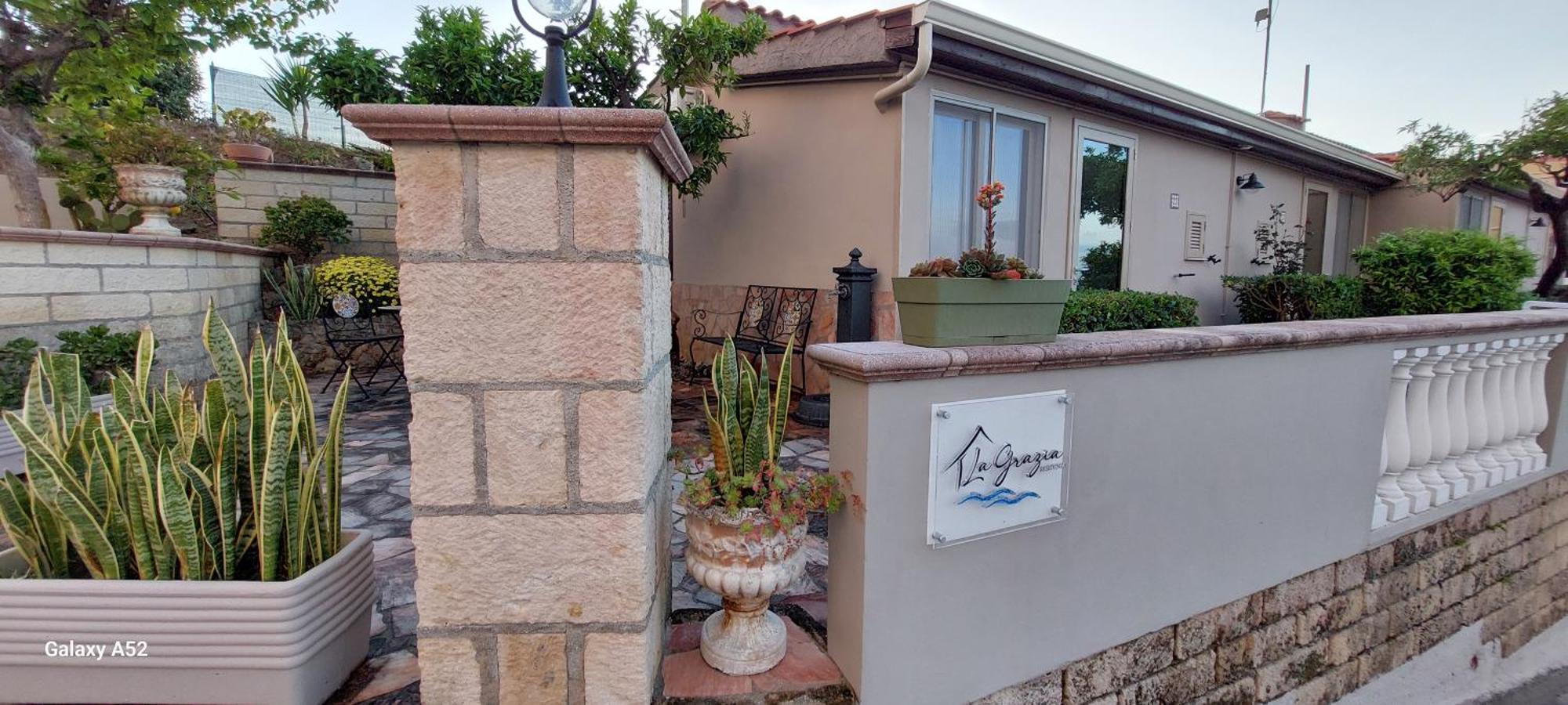 Aparthotel Residenza La Grazia Tropea Esterno foto